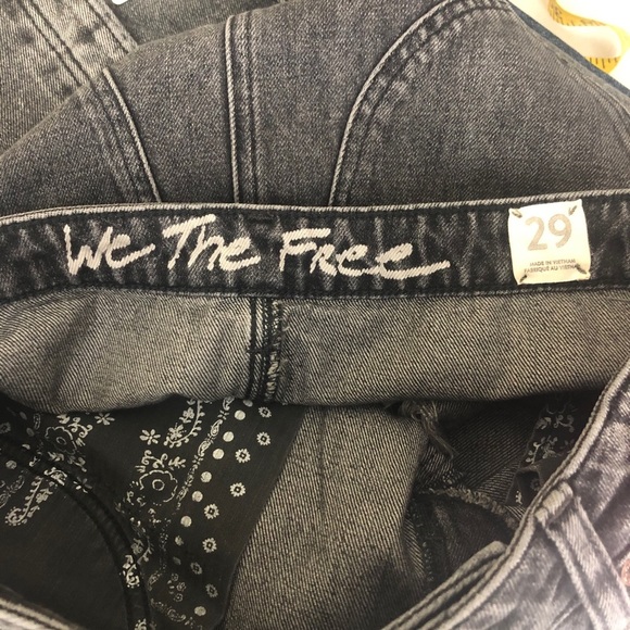 Free People Denim Black Mini Skirt New Size 26 /29 - Picture 5 of 7